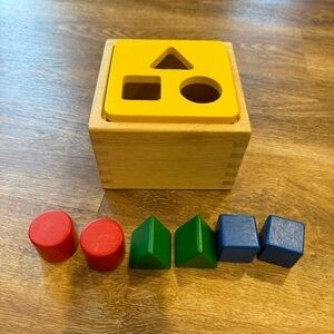 Plantoys - Shape and Sort. Wooden Shape Sorting Cube Toy